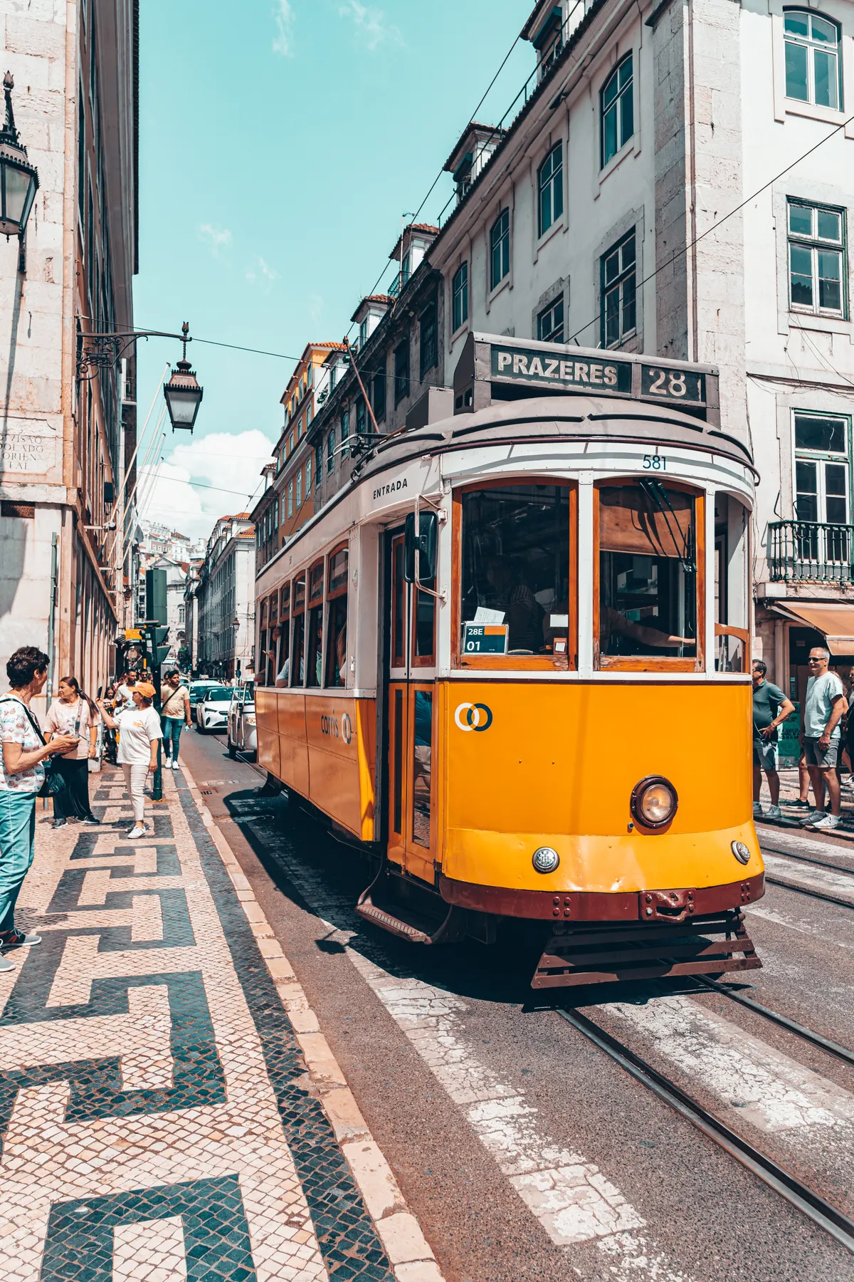 Tranvía 28: de Martim Moniz al Chiado